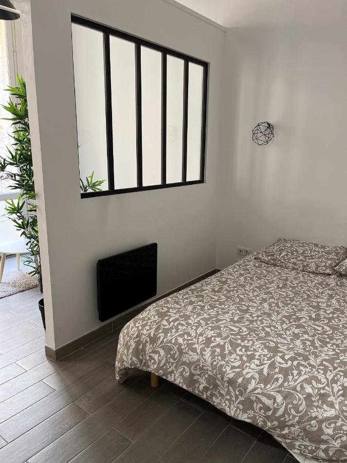 Studio Plein Coeur De Libourne Lägenhet Exteriör bild